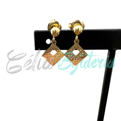 Brinco de Aço Mini com Medalha