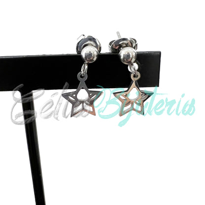 Brinco de Aço Mini com Medalha - estrela com flor