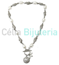 Cargar imagen en el visor de la galería, Collar/Pulsera de Acero - conchas de cauri con perlas
