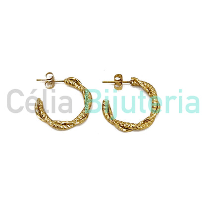 Pendientes de aro de acero - detalles retorcidos