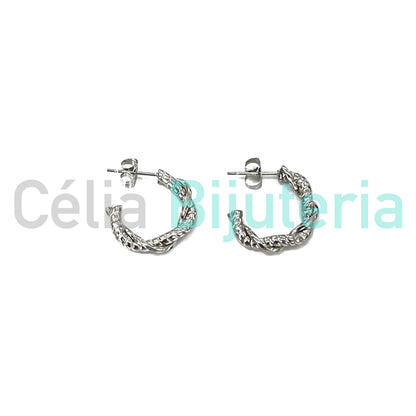 Pendientes de aro de acero - detalles retorcidos