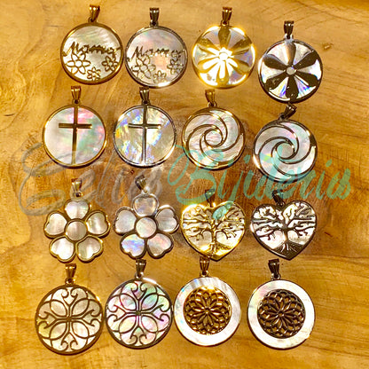 Medalha/Colar de Aço com Madrepérola - Cruz