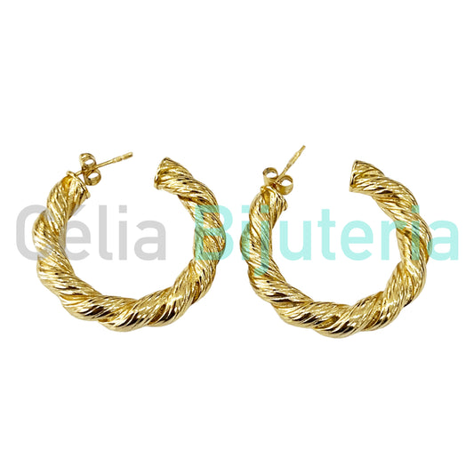 Pendiente de aro de acero - detalle retorcido