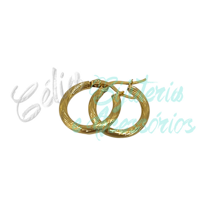 Pendientes de aro de acero - detallado